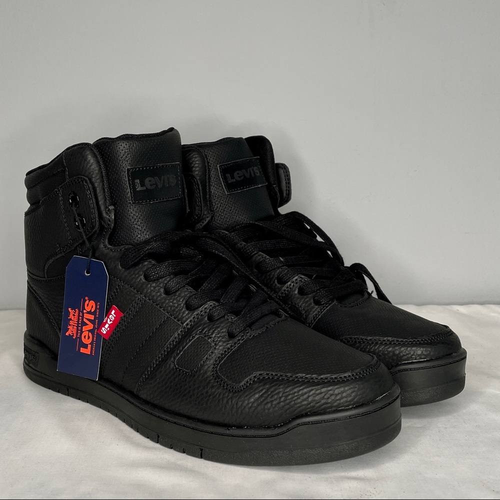 LEVI’S Faux Leather High Top Sneakers Black Size 10